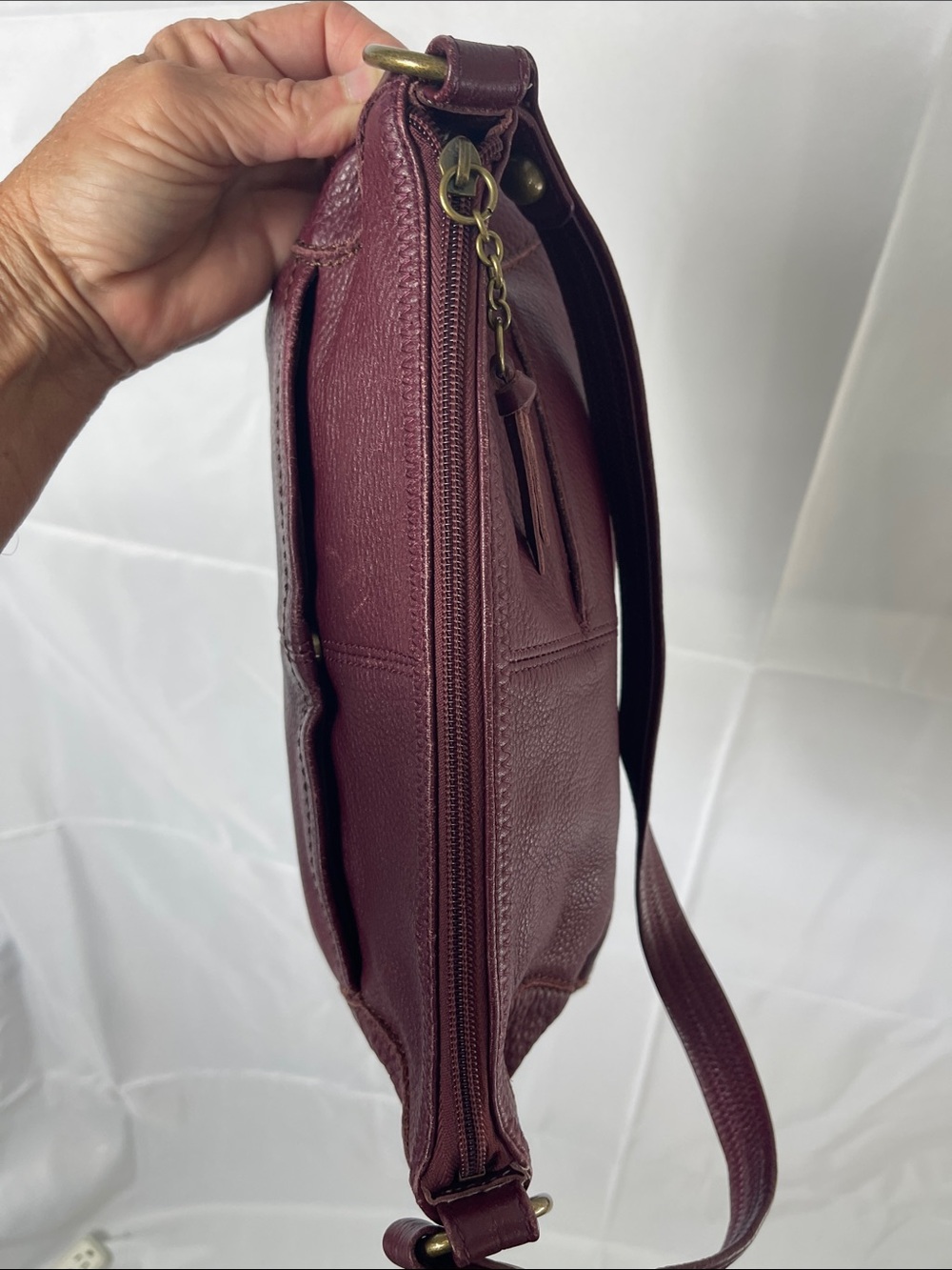 The Sak Leather Shoulder Bag in Deep Plum - Picture 12 of 15